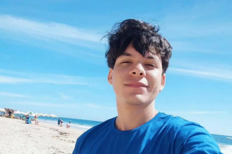 Corregedoria Geral da SDS vai investigar morte de jovem baleado em blitz no Recife