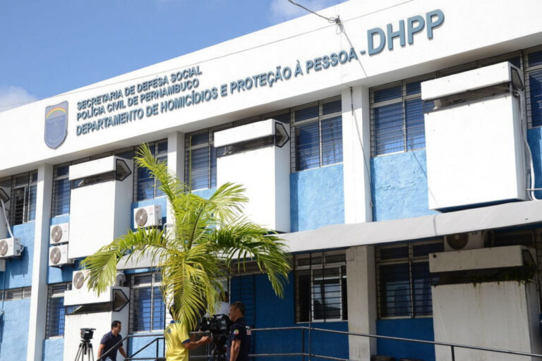 Onze mandados são cumpridos em operação contra suspeitos de homicídios no recife e em mais duas cidades
