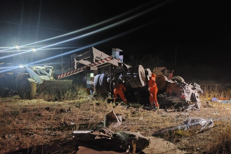 Empresário e esposa morrem em grave acidente na BR-423, em Saloá