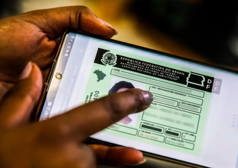 Contran aprova resolução que retira exigência de autoescola para CNH