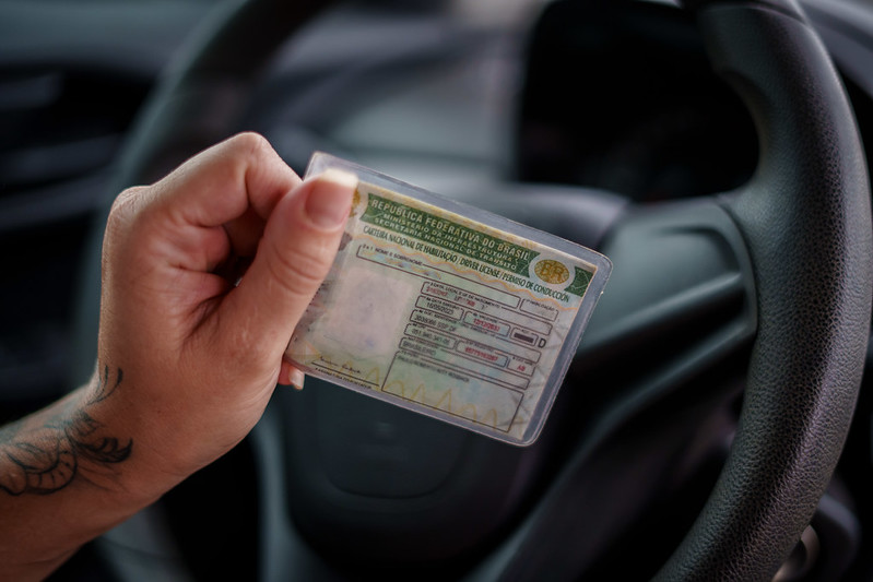 CNH do Brasil soma 19 milhões de usuários e 1 milhão de pedidos de novas habilitações em uma semana